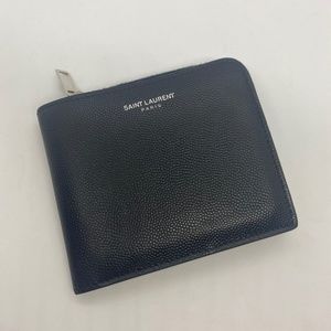 Saint Laurent East/West In Grain De Poudre Emossed Leather Wallet
